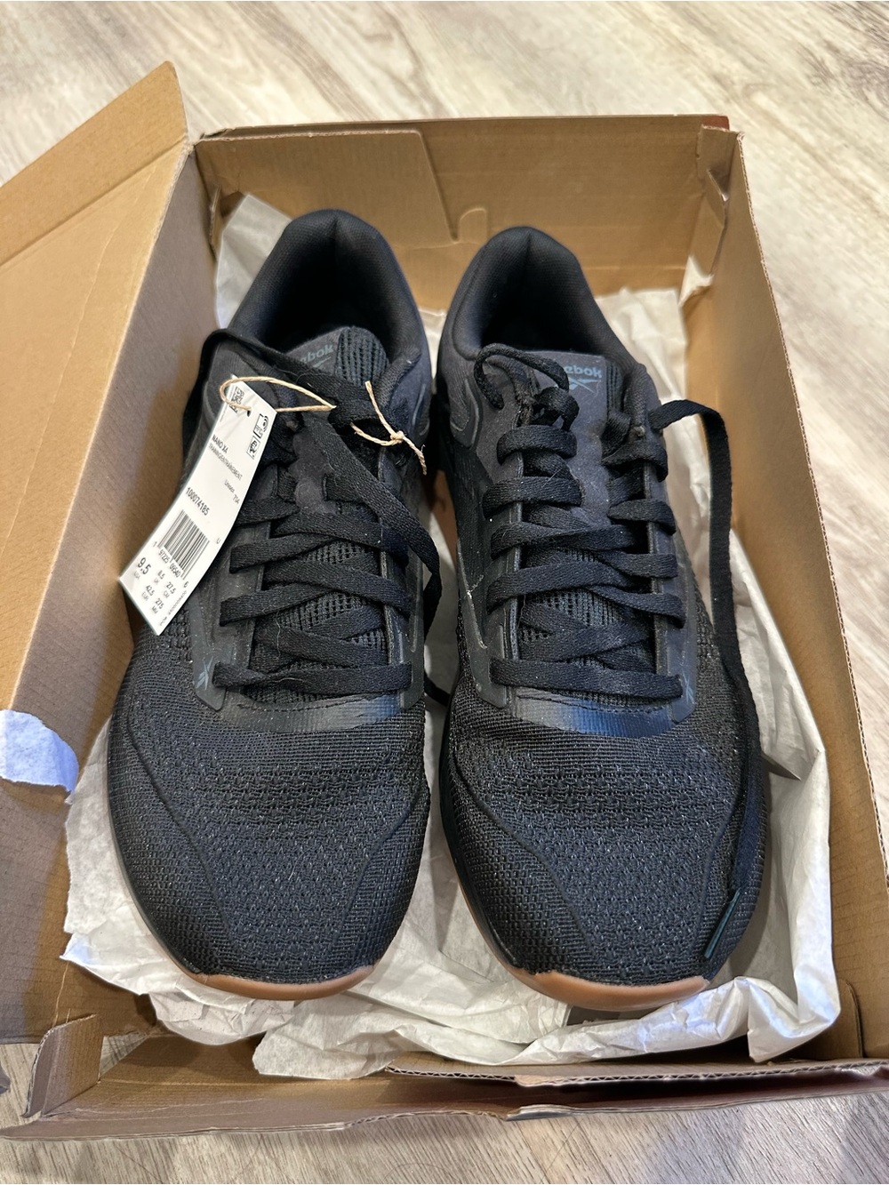 Reebok Men's Black Knit Sneakers with Gum Outsole